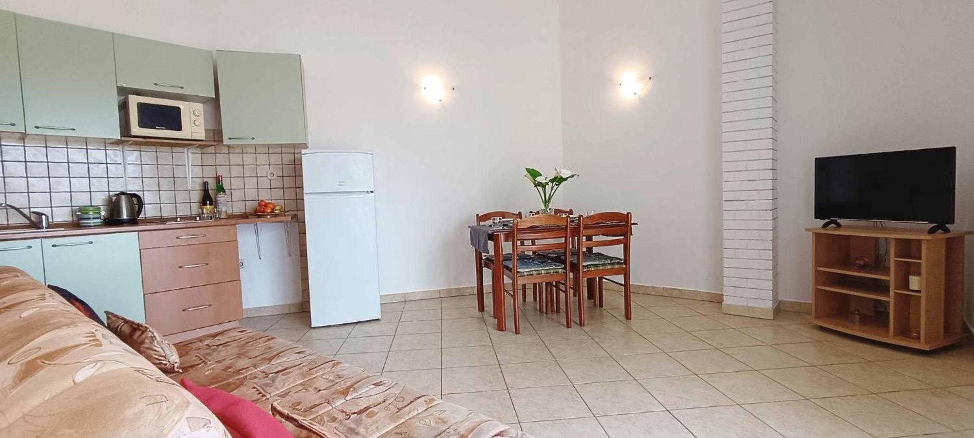 Apartments Roko Lalin Pakostane Luaran gambar