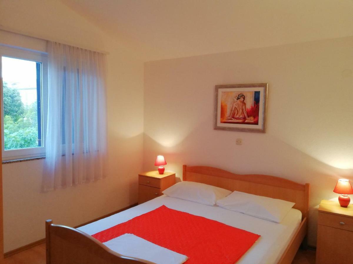Apartments Roko Lalin Pakostane Luaran gambar