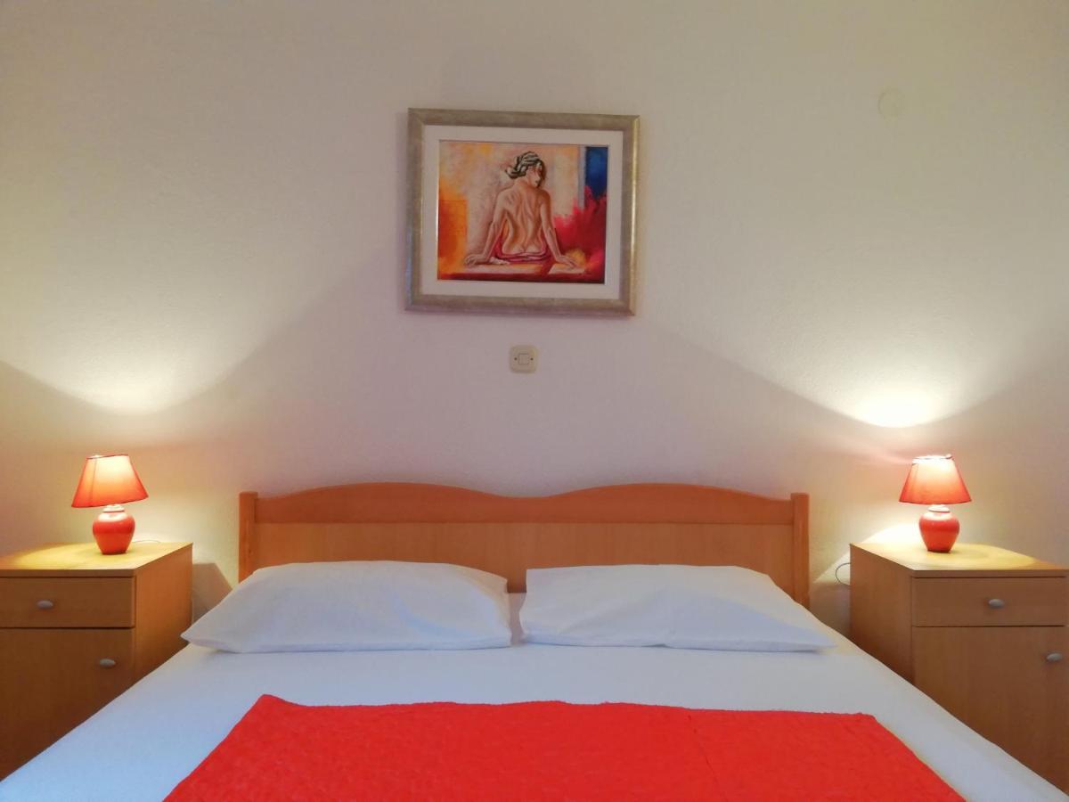 Apartments Roko Lalin Pakostane Luaran gambar